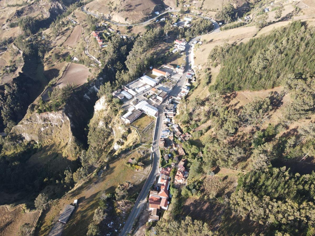 Hostal Mama Hilda Chugchilan Bagian luar foto