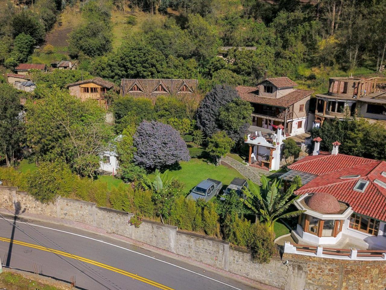 Hostal Mama Hilda Chugchilan Bagian luar foto